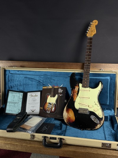 Fender Custom Shop 63 Stratocaster Super Heavy Relic SUper Faded Aged Black